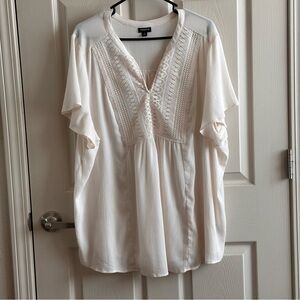Torrid Cream Blouse with Lace Accents Women’s Plus Size 3X